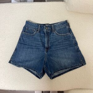 Hollister Women's Classic Blue Jean Shorts